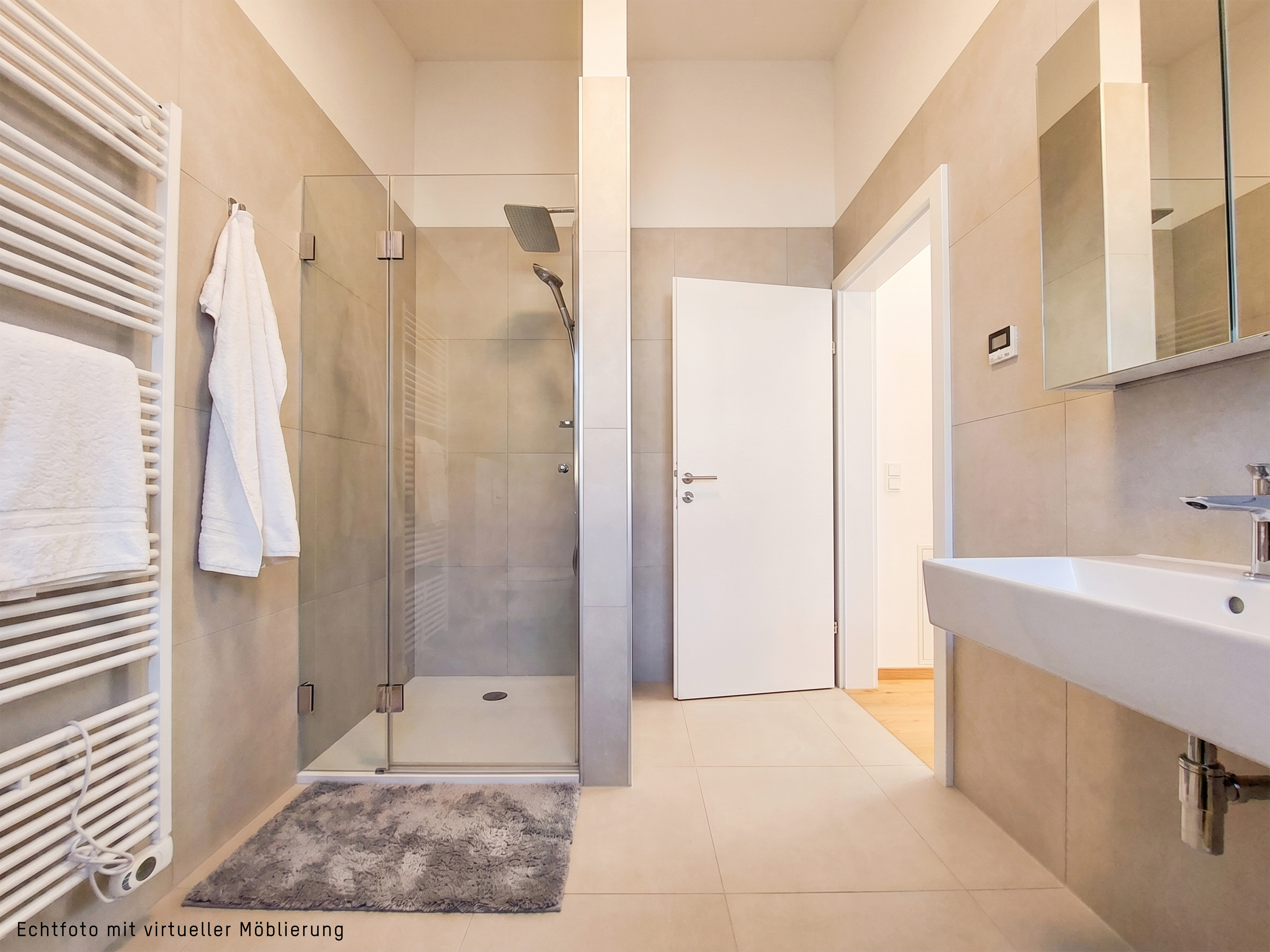05_Ruzickagasse 21_H2_Zweites Badezimmer mit WC & Dusche im OG.jpg