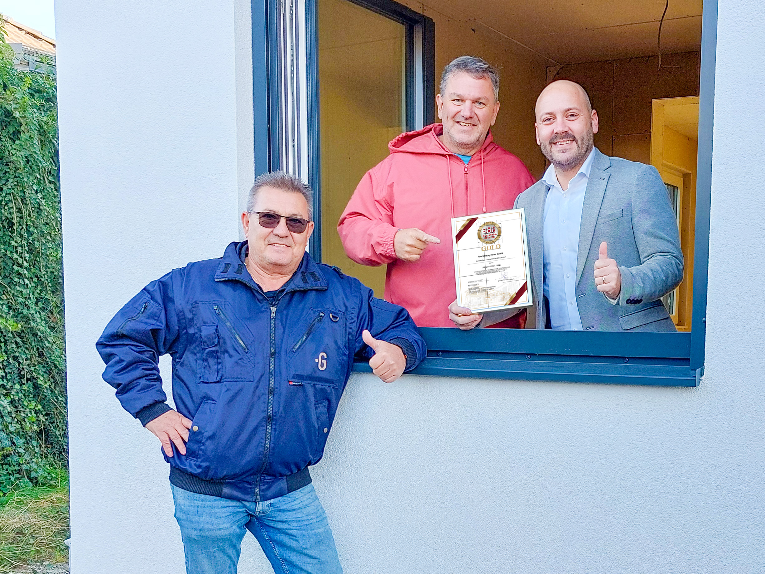 Glorit_Goldenes Qualitätssiegel_BHH_Kucsera_Nussbaum_Sattlegger.jpg